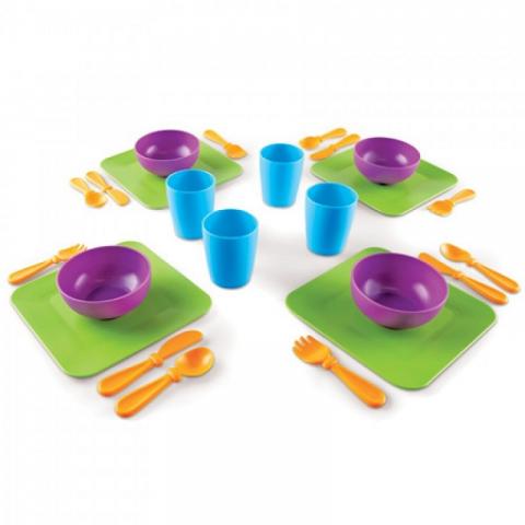 Набір посуду для сервірування